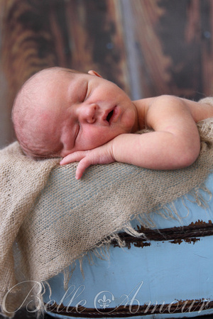 Ayden Newborn_016